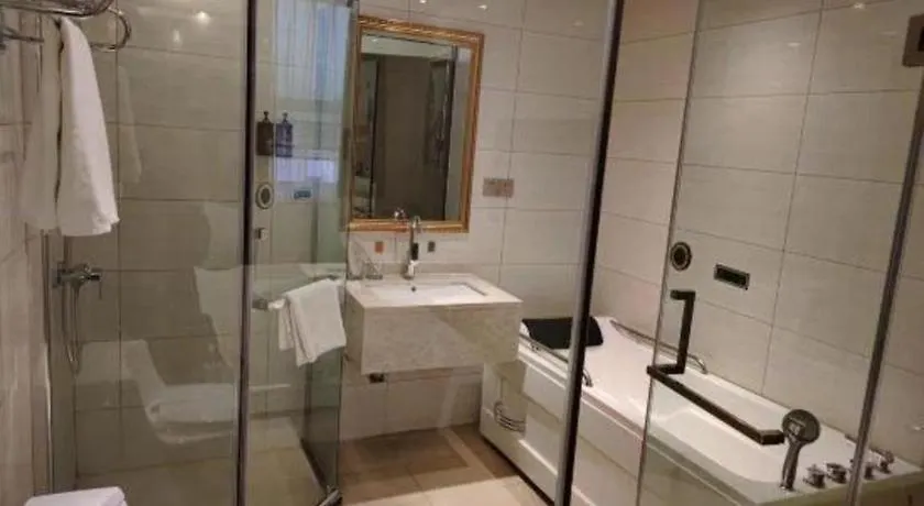 Vienna Hotel Zhengzhou Fengchan Road Fortune Plaza