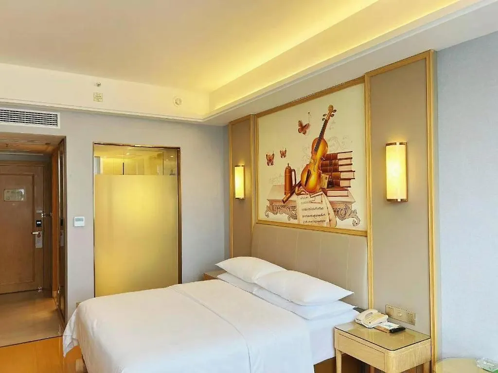 Vienna Hotel Zhengzhou Fengchan Road Fortune Plaza